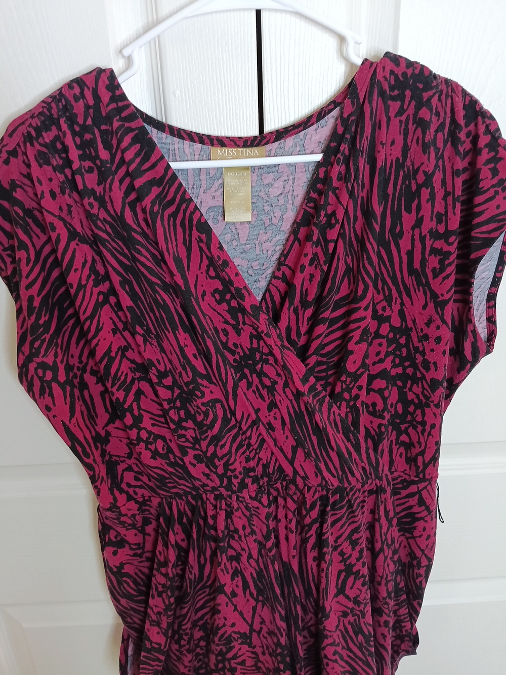 Miss Tina Tunic Top Women L Red Good Zebra Print V-Neck Pockets Wrap Front - Picture 3 of 6